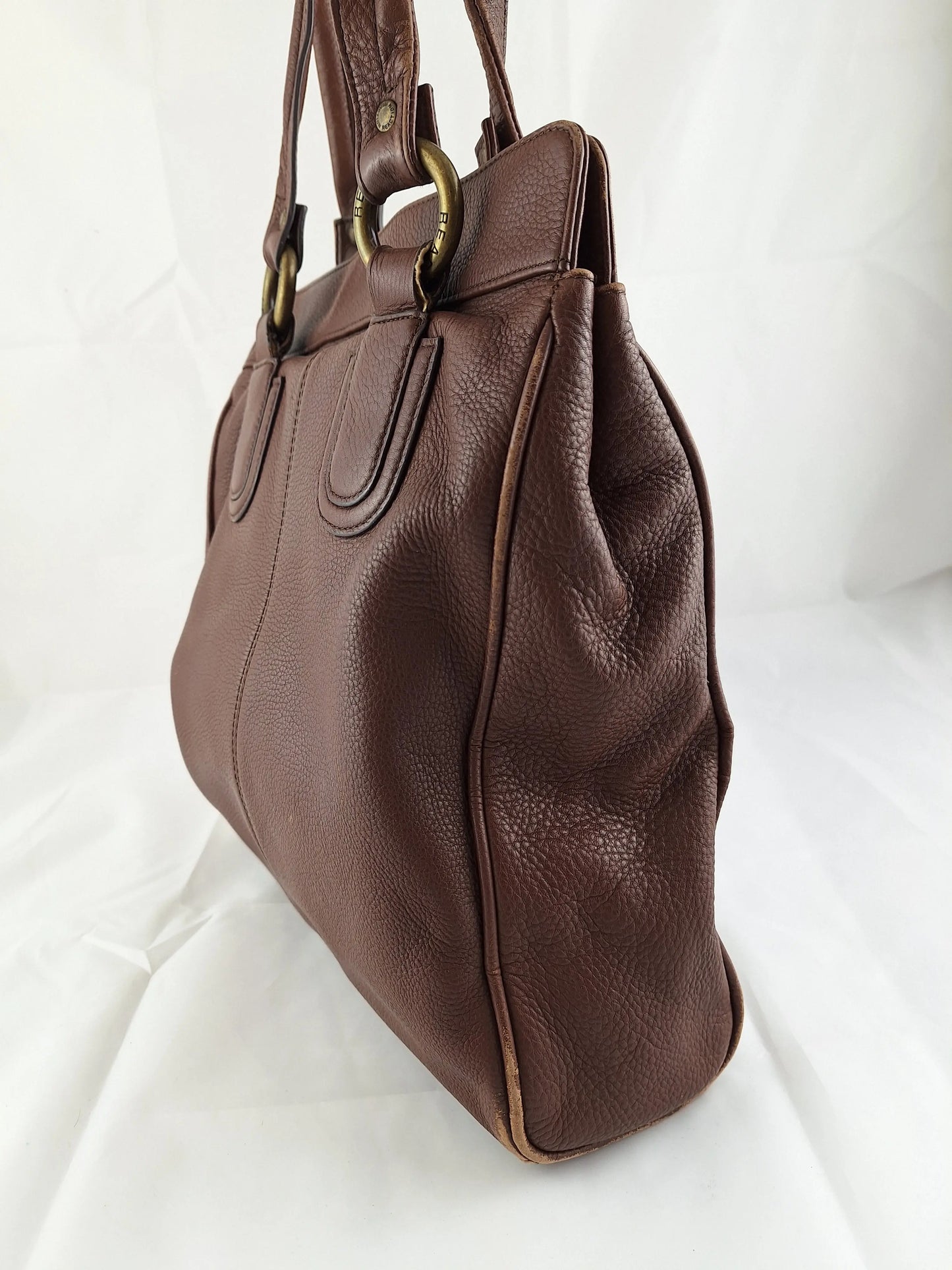 Kenneth Cole Chestnut Medium Shoulder  Bag Size OSFA by SwapUp-Online Second Hand Store-Online Thrift Store