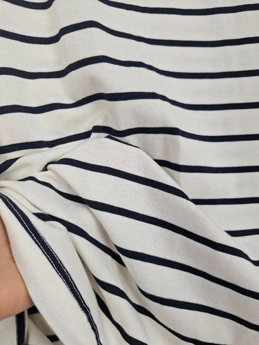 Kireina Classic Chalk Boat Neck Top Size M by SwapUp-Online Second Hand Store-Online Thrift Store
