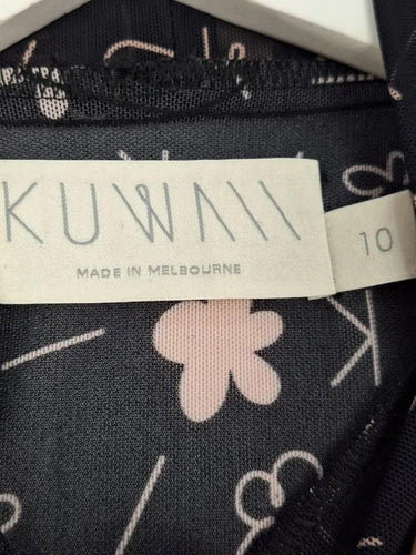 Kuwaii Mesh Graphic Longsleeve Top Size 10 by SwapUp-Online Second Hand Store-Online Thrift Store