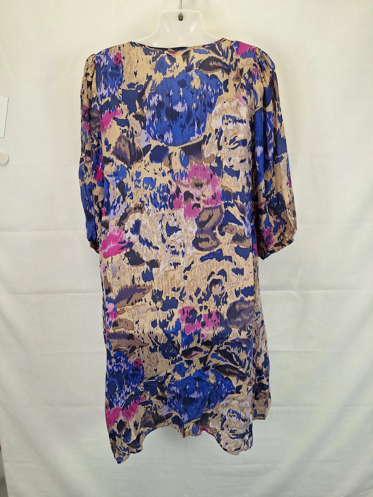 LOLA Patterned Smock Style Midi Dress Size 10 by SwapUp-Online Second Hand Store-Online Thrift Store