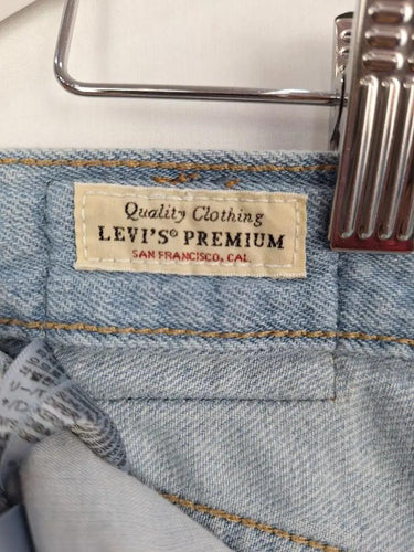 Levi's Light Wash Loose Taper Jeans Size 10 by SwapUp-Online Second Hand Store-Online Thrift Store
