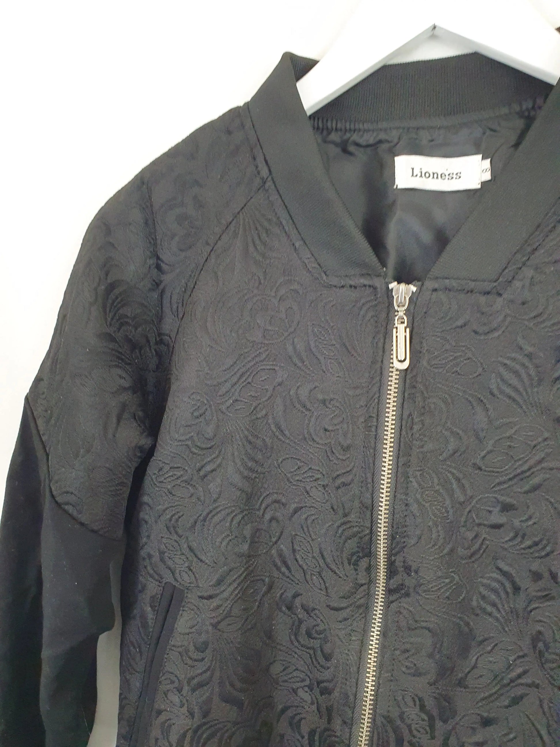 Lioness Embossed Floral Bomber Style Jacket Size 8 by SwapUp-Online Second Hand Store-Online Thrift Store