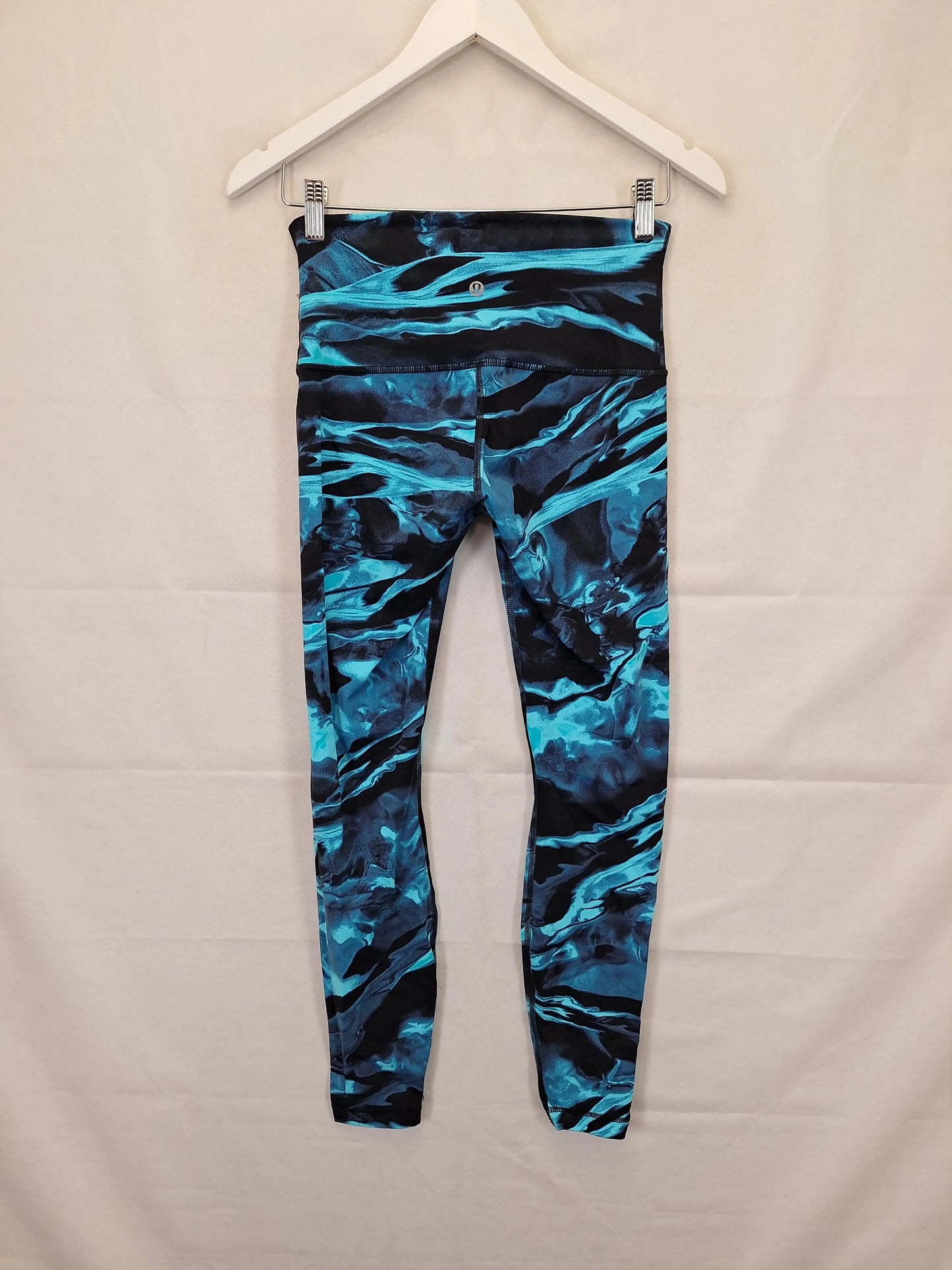 Lululemon Aqua Swirl Print Active Leggings Size 8 by SwapUp-Online Second Hand Store-Online Thrift Store