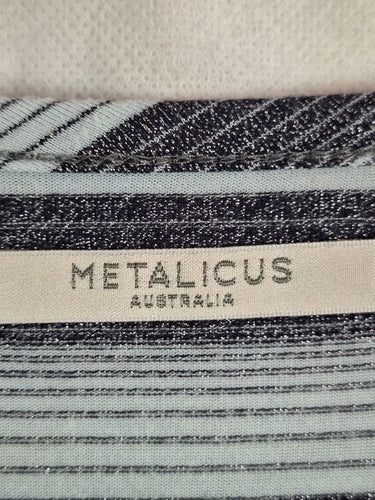 Metalicus Dress T-shirt Size XS by SwapUp-Online Second Hand Store-Online Thrift Store