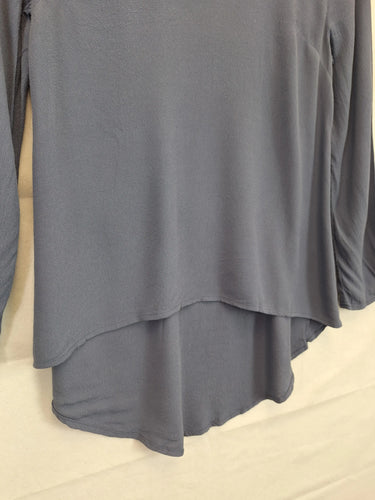 Mister Zimi Relaxed Fit Hi-low  Top Size 6 by SwapUp-Online Second Hand Store-Online Thrift Store