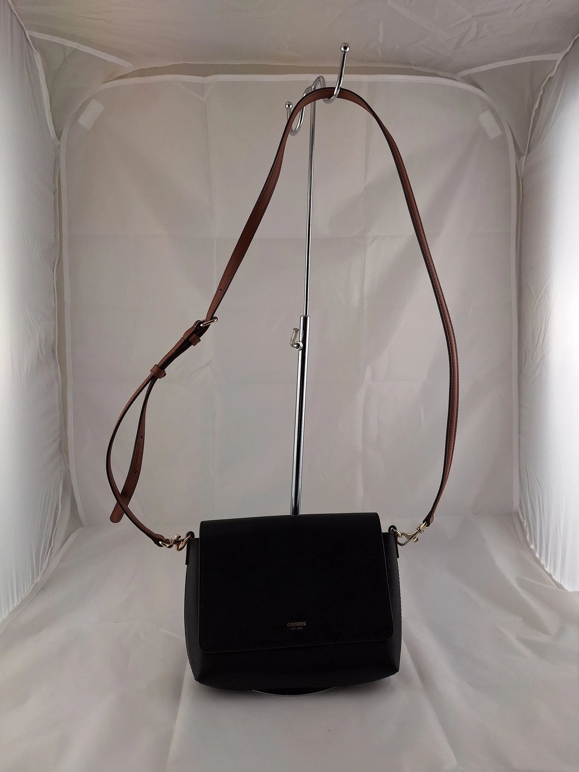 Oroton Classic Saffiano Leather Crossbody Bag by SwapUp-Online Second Hand Store-Online Thrift Store