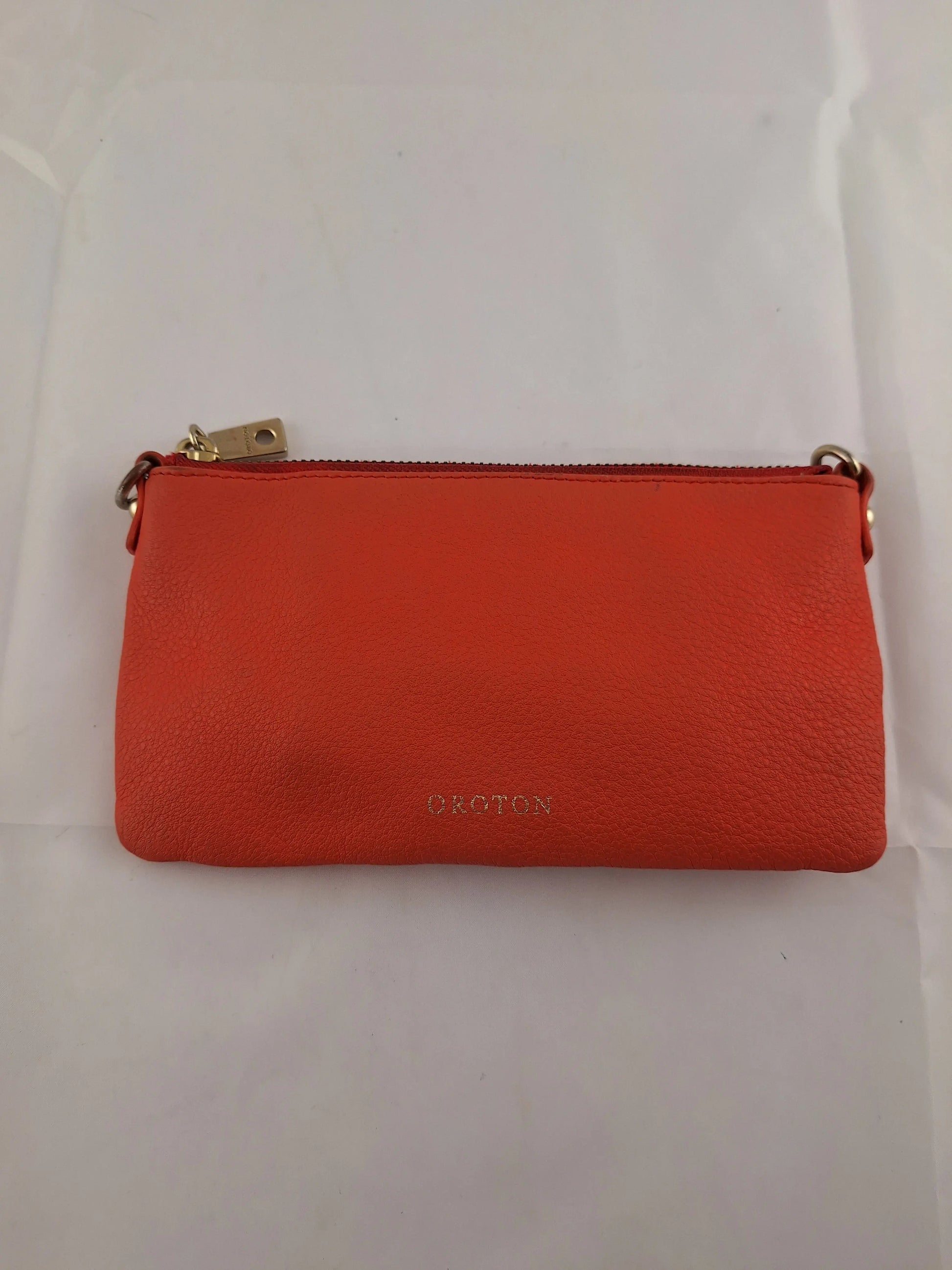 Oroton Small Crossbody Handbag Size OSFA by SwapUp-Online Second Hand Store-Online Thrift Store