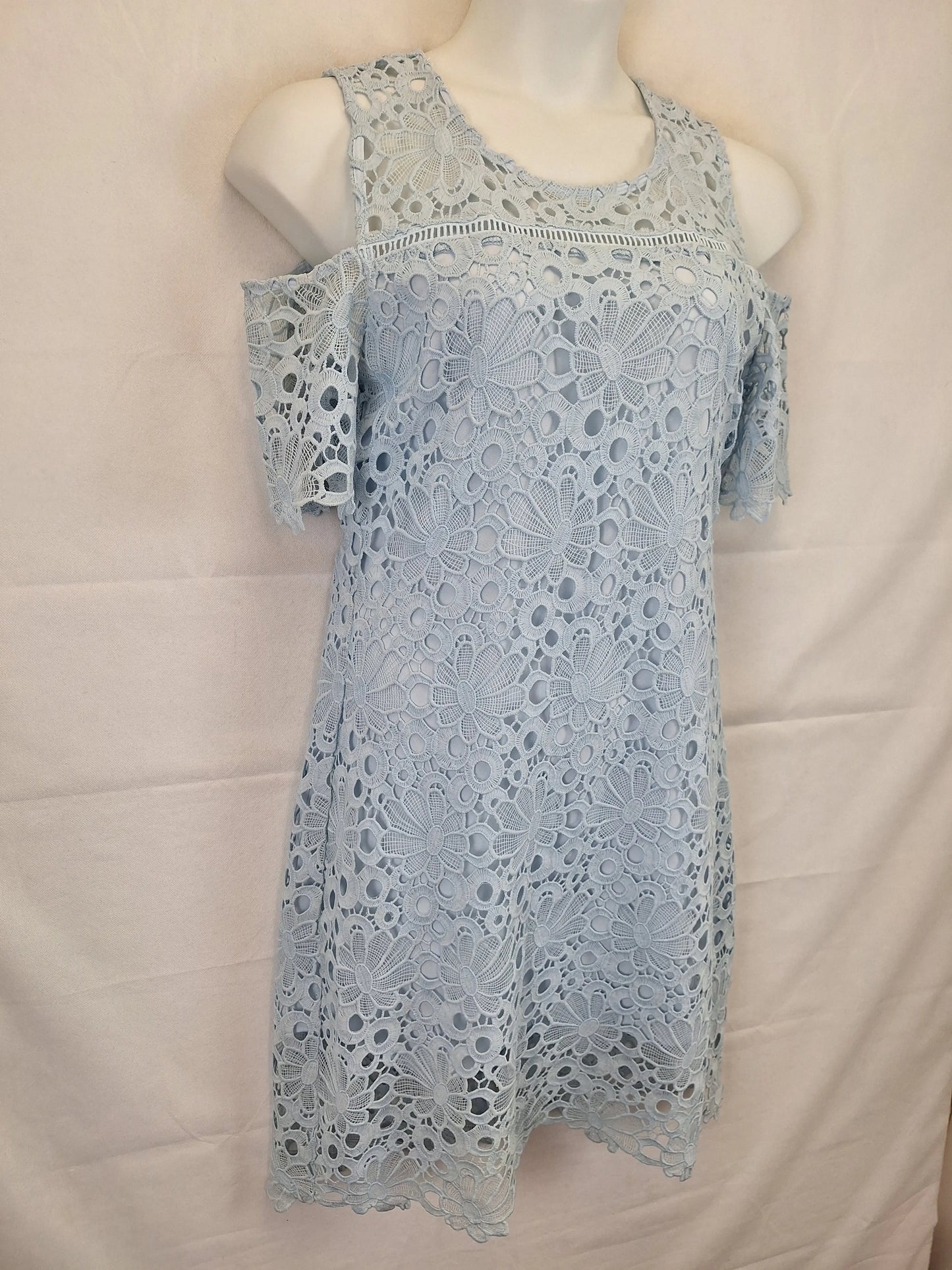 PingPong Elegant Off Shoulder Lace Midi Dress Size 12 by SwapUp-Online Second Hand Store-Online Thrift Store