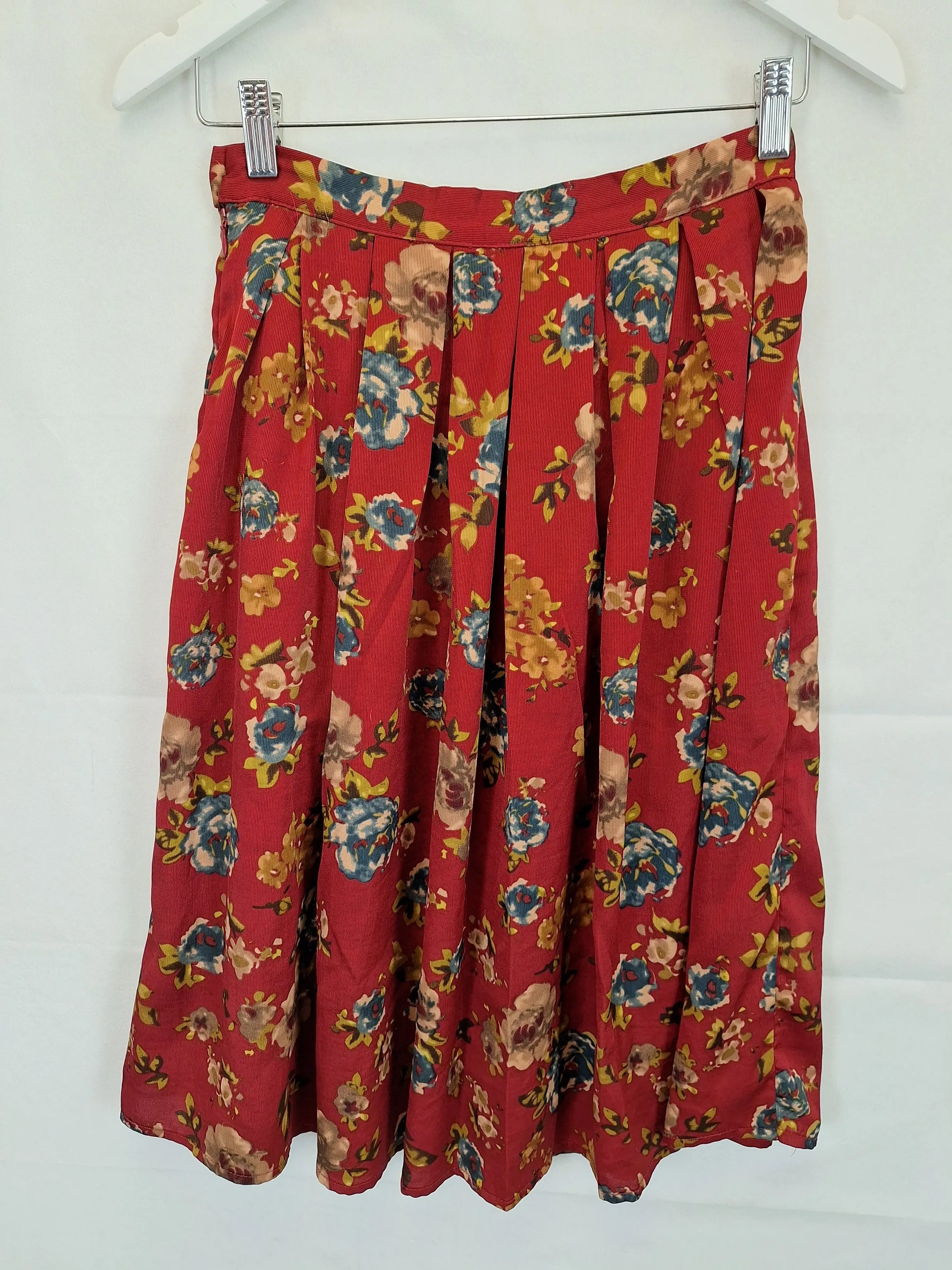 Princess Highway Berry Floral Midi Skirt Size 8 by SwapUp-Online Second Hand Store-Online Thrift Store