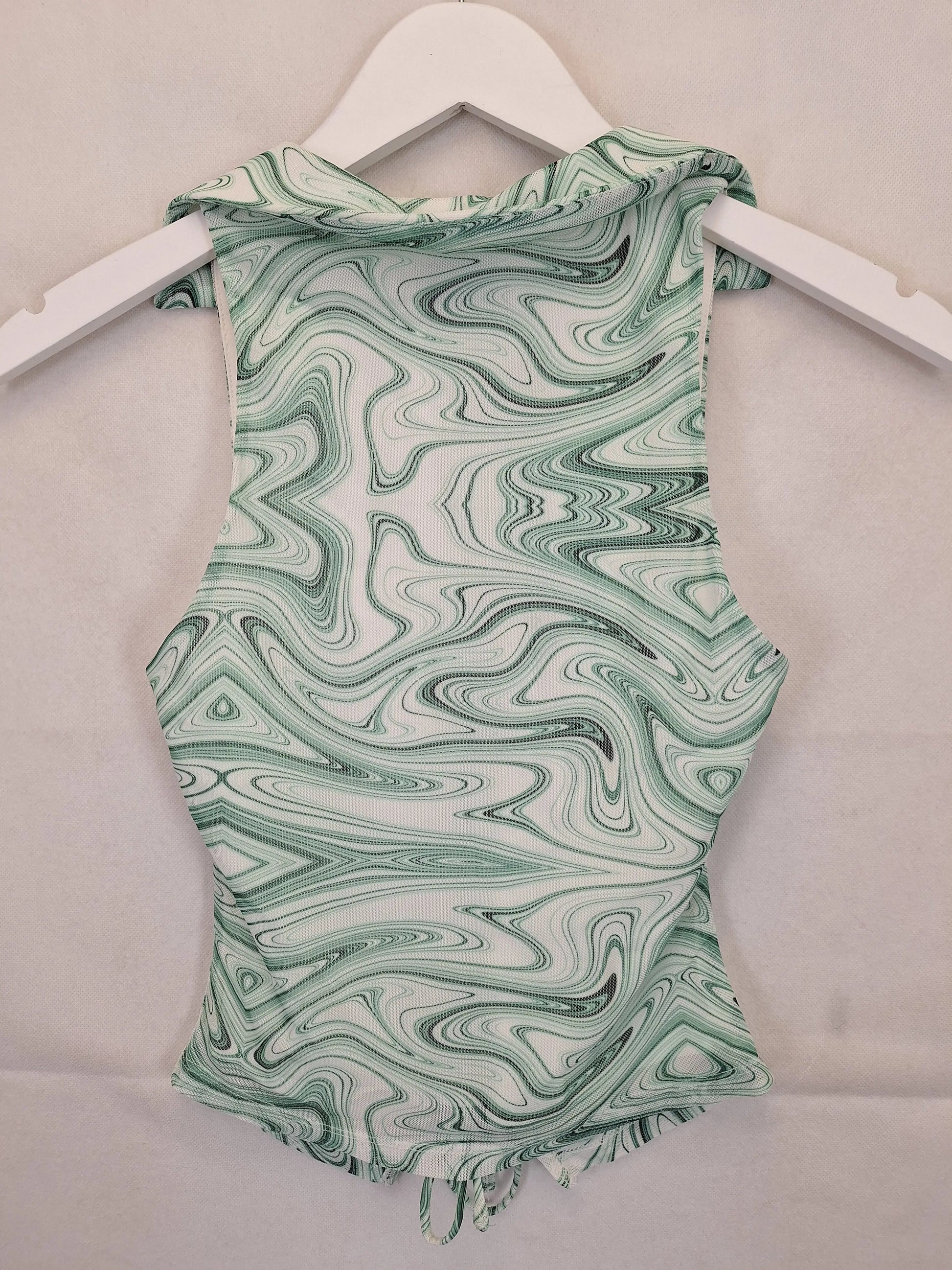 Princess Polly Abstract Swirl Top Size 6 by SwapUp-Online Second Hand Store-Online Thrift Store