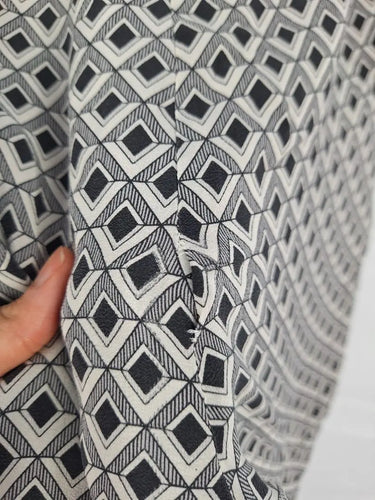 Reiss Silk Diamond Office Pants Size 6 by SwapUp-Online Second Hand Store-Online Thrift Store
