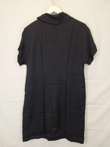 Resort Report Silky Drape Classic Dress Size 12 by SwapUp-Online Second Hand Store-Online Thrift Store