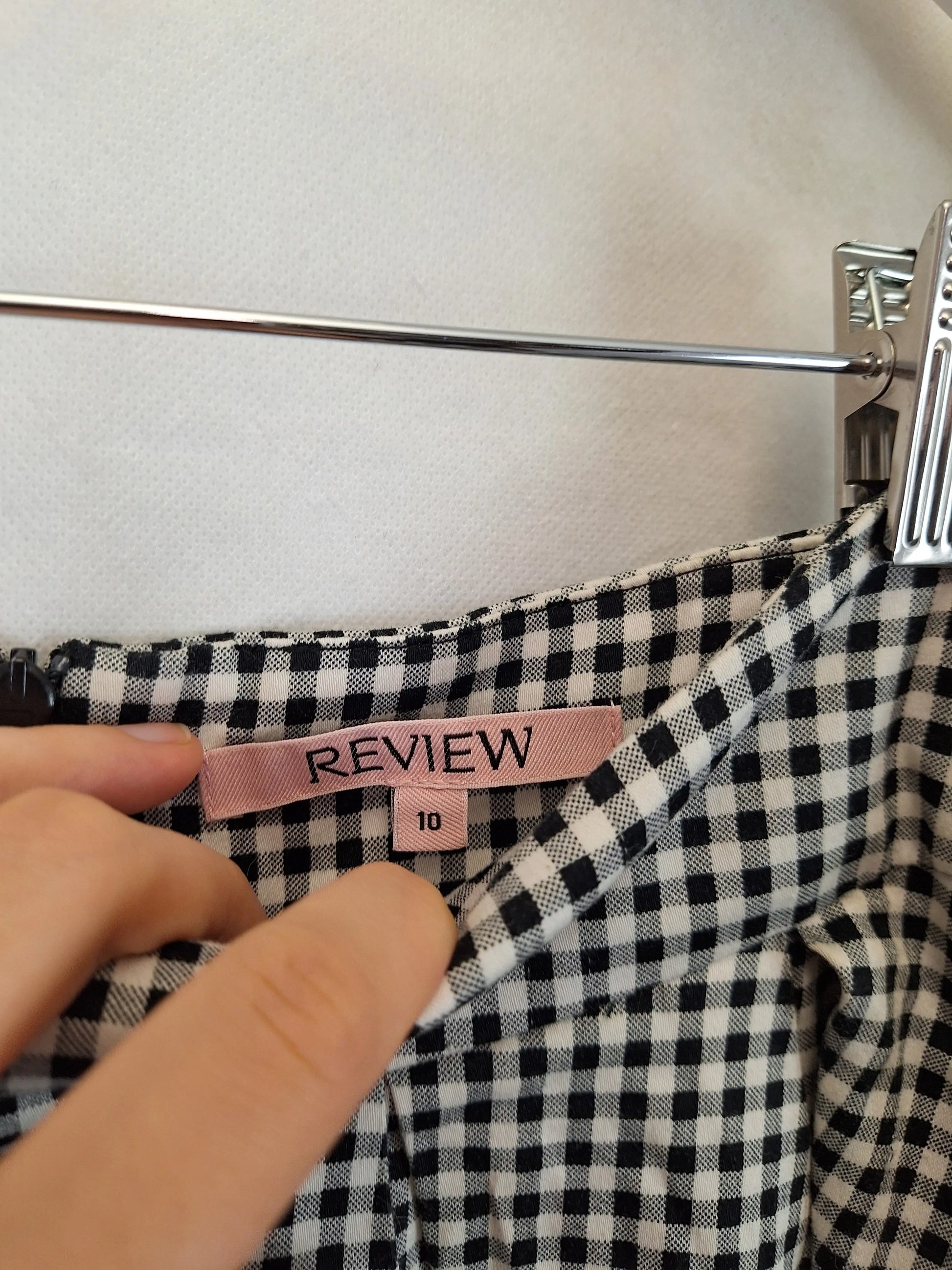 Review Box Pleated Check Midi Skirt Size 10 by SwapUp-Online Second Hand Store-Online Thrift Store