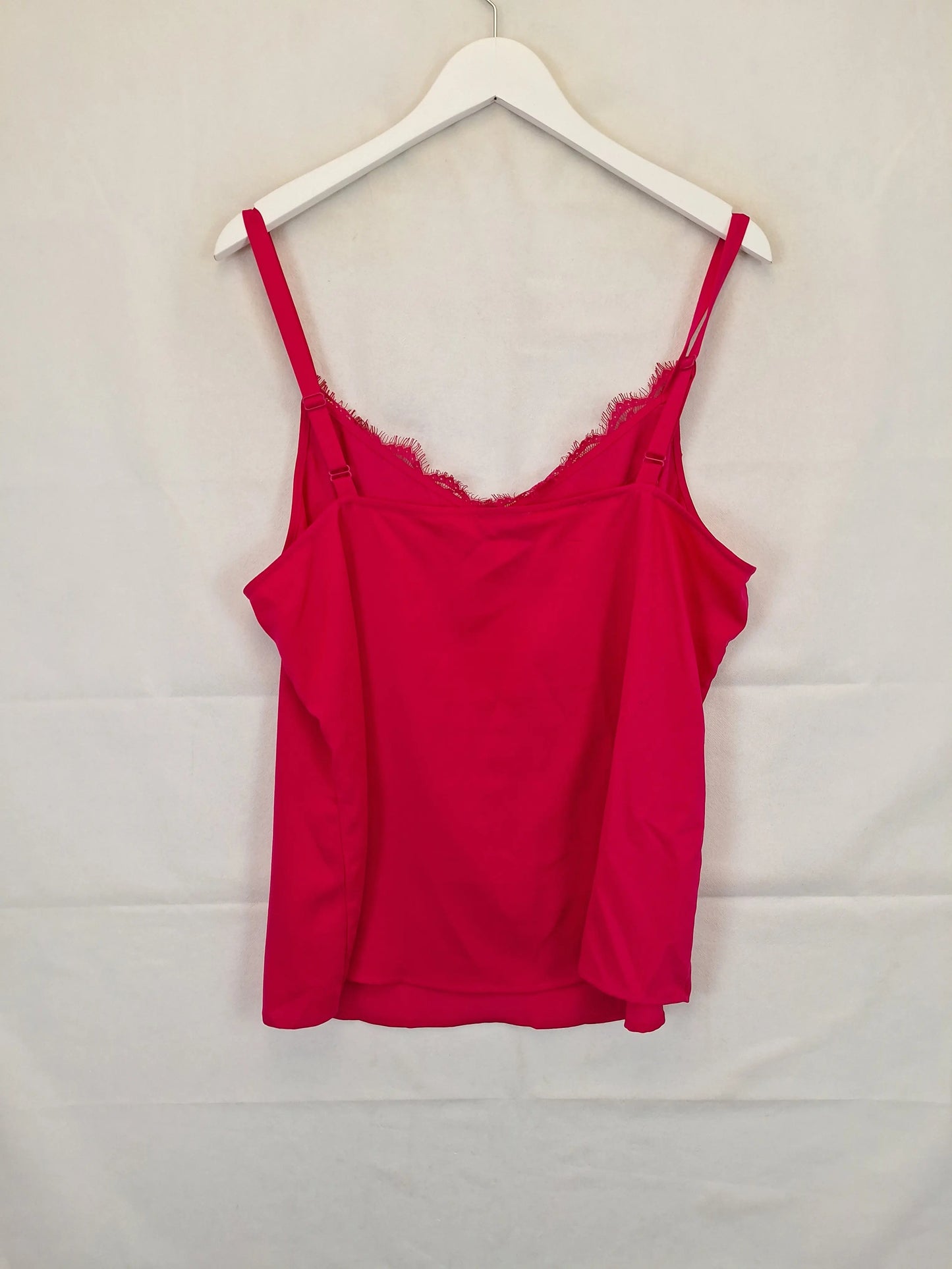 Review Fuchsia Lace Camisole Top Size 16 by SwapUp-Online Second Hand Store-Online Thrift Store