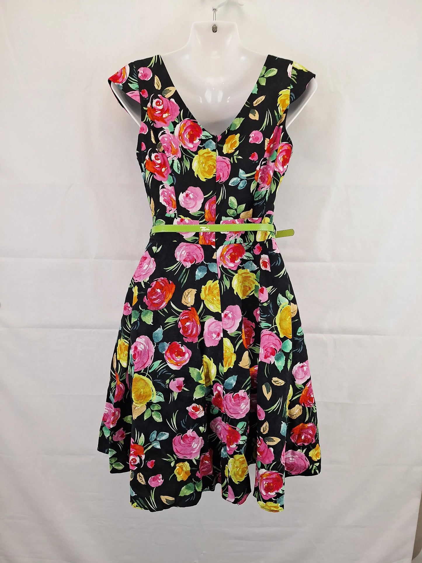 Review Rose Tailored A-line Midi Dress Size 8 by SwapUp-Online Second Hand Store-Online Thrift Store