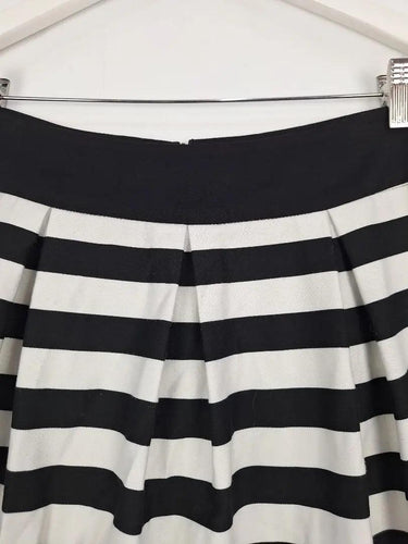 Review Striped Box Pleated Mini Skirt Size 10 by SwapUp-Online Second Hand Store-Online Thrift Store