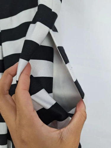 Review Striped Box Pleated Mini Skirt Size 10 by SwapUp-Online Second Hand Store-Online Thrift Store