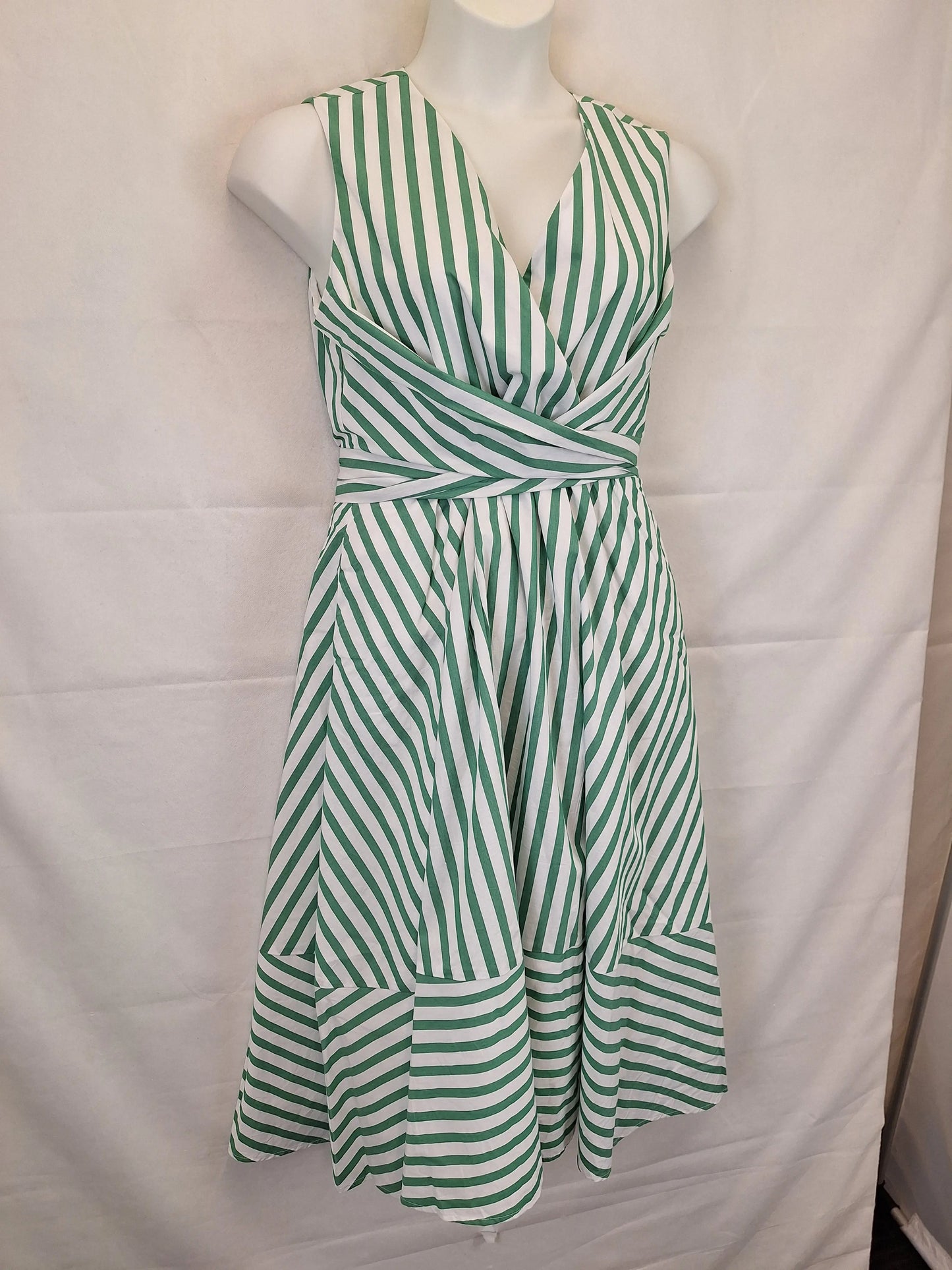 Review Summer Essential Striped Maxi Dress Size 14 by SwapUp-Online Second Hand Store-Online Thrift Store