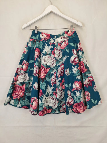 Review Teal Semi Circle Spring Bloom Mini Skirt Size 8 by SwapUp-Online Second Hand Store-Online Thrift Store