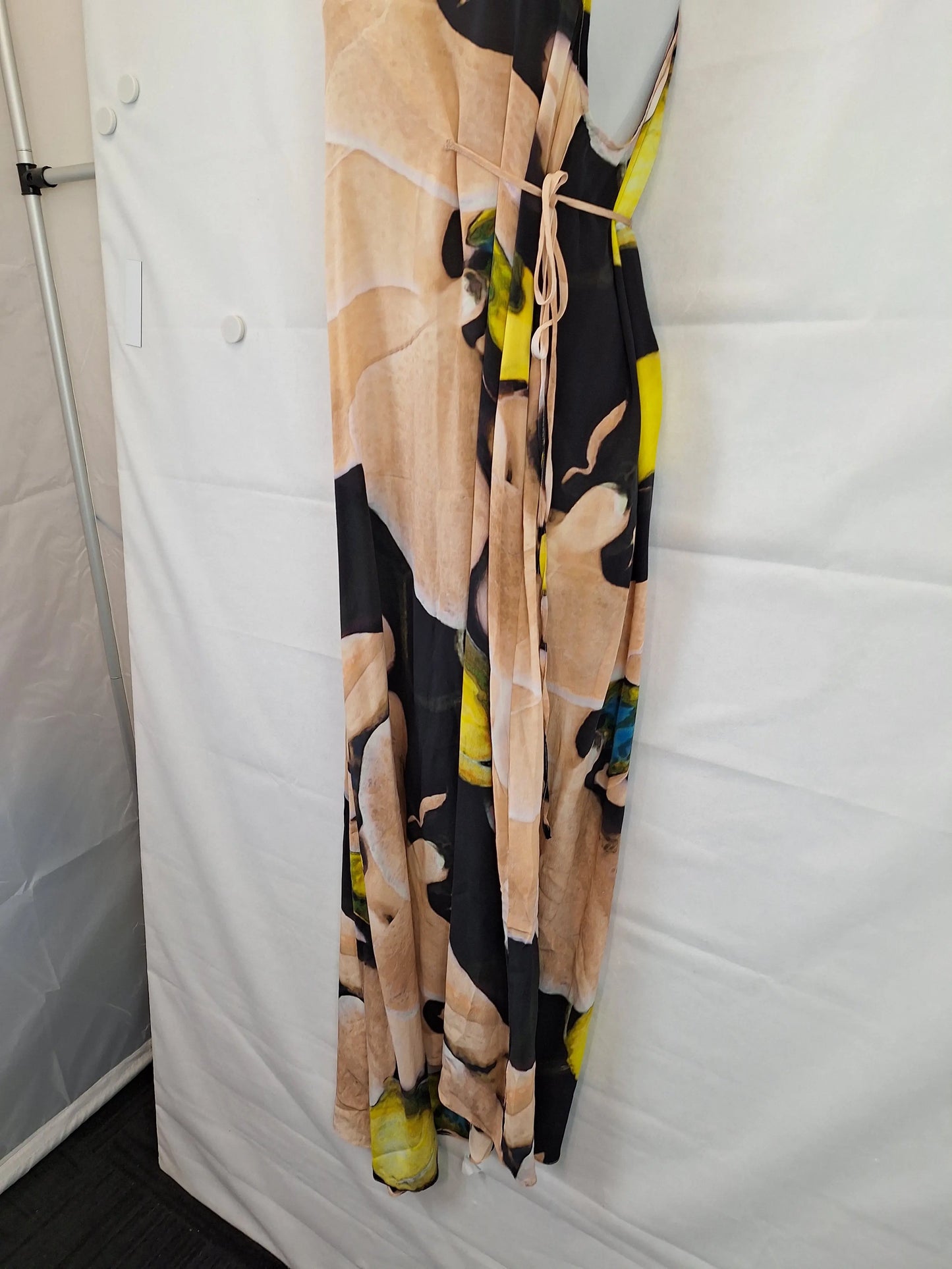 Scanlan Theodore Abstract Racer Back Silk Maxi Dress Size 8 by SwapUp-Online Second Hand Store-Online Thrift Store