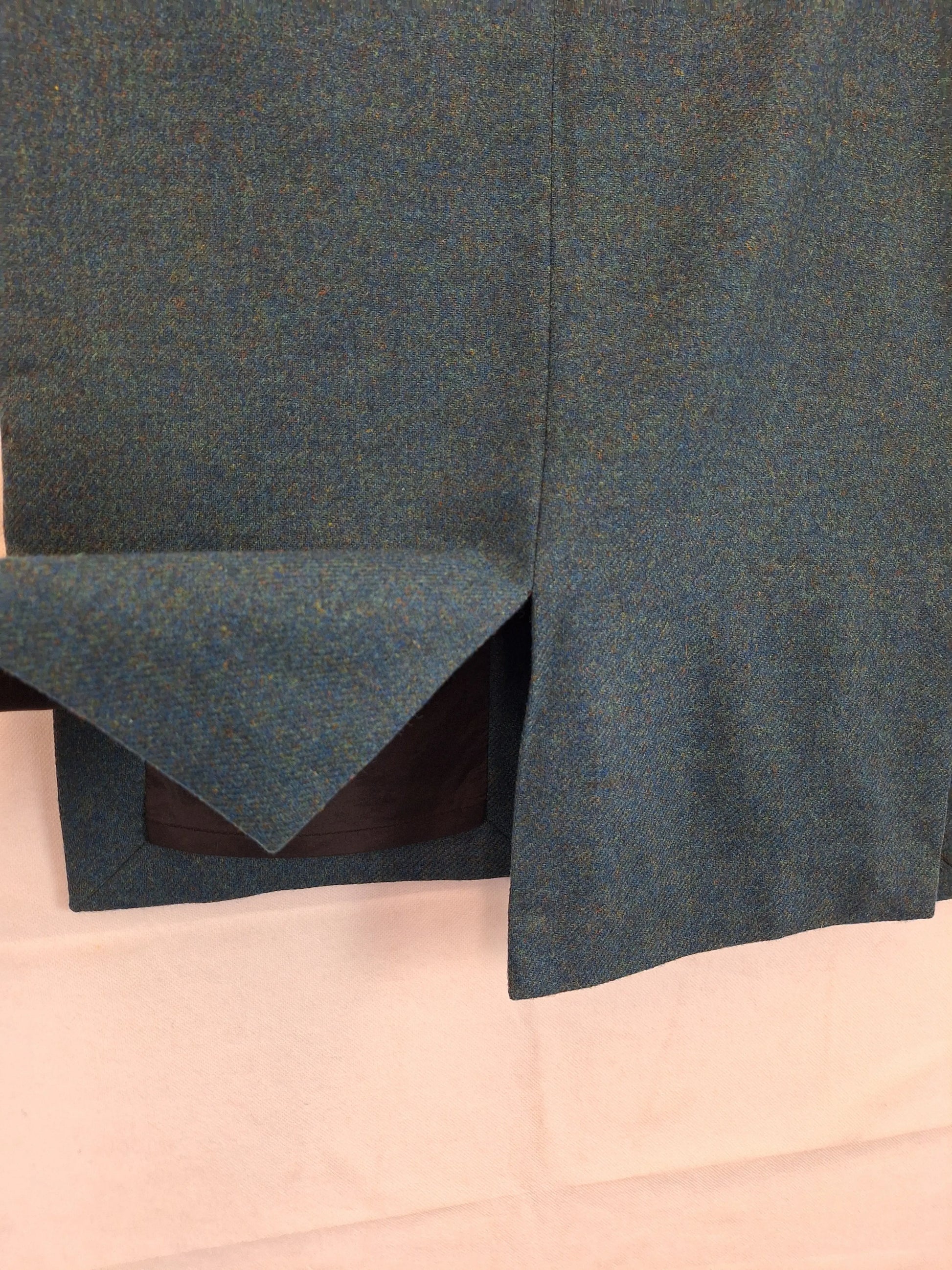 Scanlan Theodore Classic Wool Tailored Mini Skirt Size 10 by SwapUp-Online Second Hand Store-Online Thrift Store