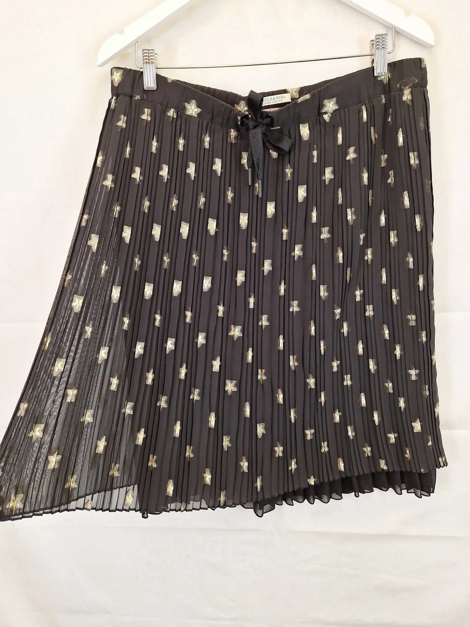 Scotch & Soda Mini Pleat Gold Star Mini Skirt Size L by SwapUp-Online Second Hand Store-Online Thrift Store