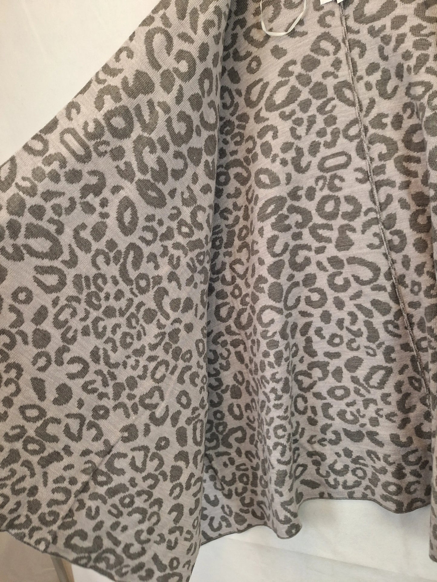 Seed Cozy Animal Print Kimono Cardigan Size OSFA by SwapUp-Online Second Hand Store-Online Thrift Store