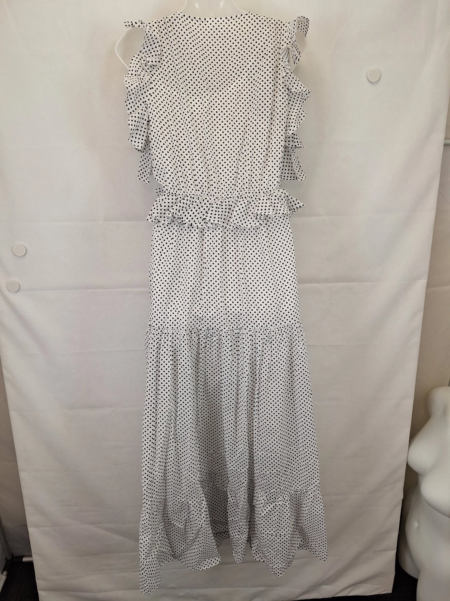 Seed Ruffle V Neck Maxi Dress Size 8 by SwapUp-Online Second Hand Store-Online Thrift Store