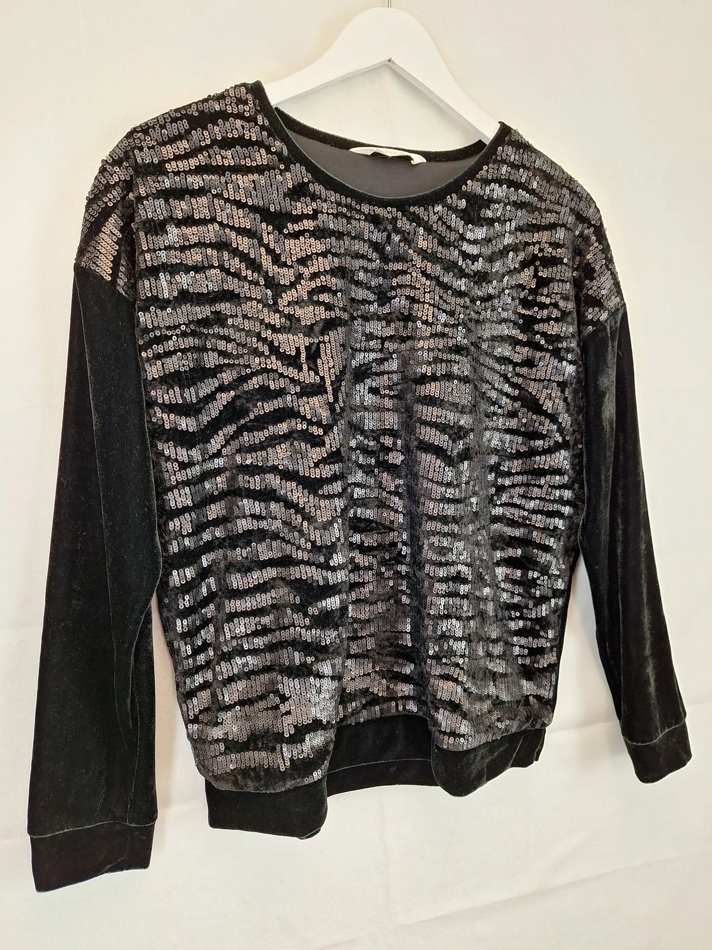 Seed Stylish Sequin Velvet  Jumper Size S by SwapUp-Online Second Hand Store-Online Thrift Store