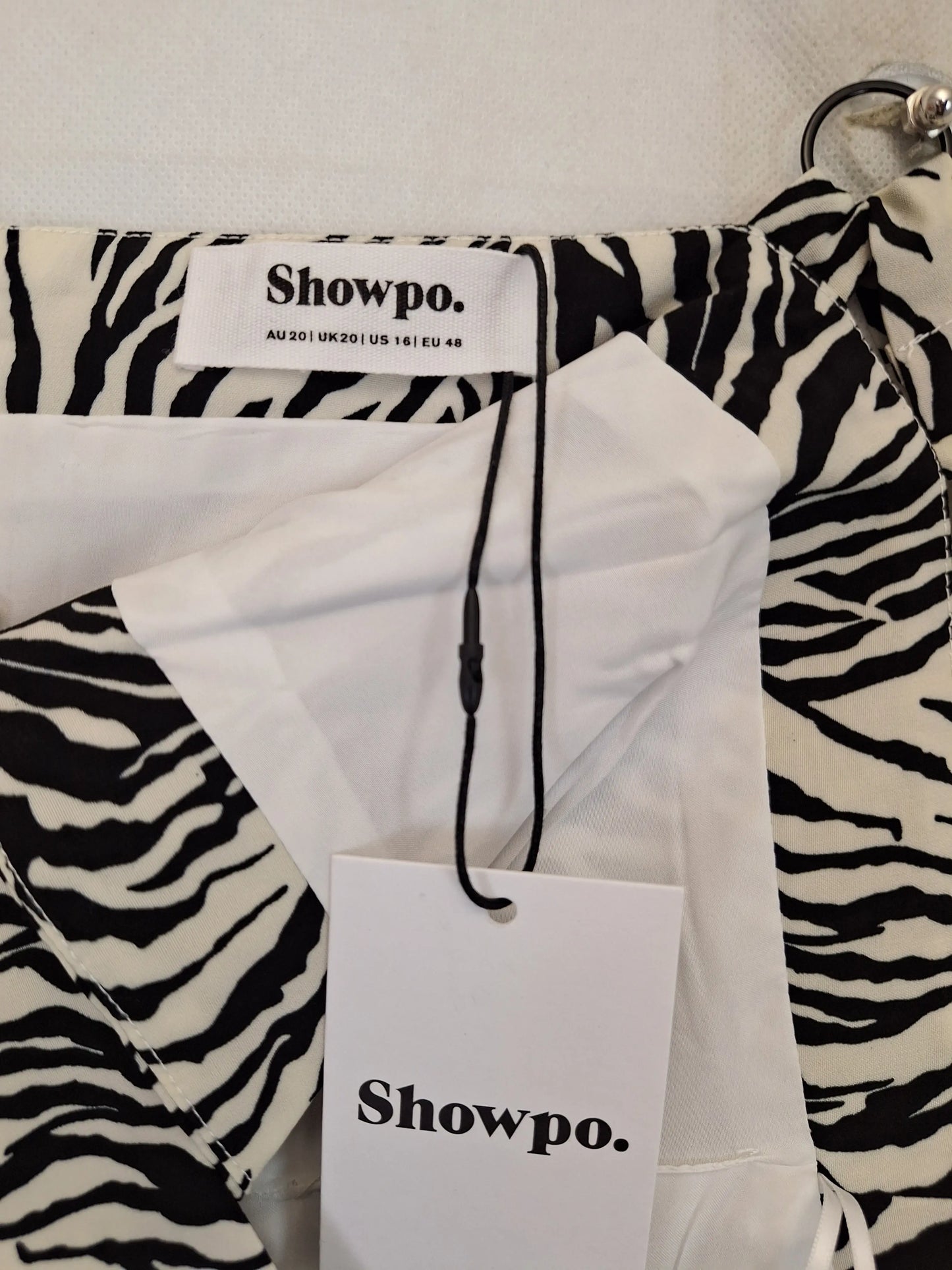 Showpo Essential Zebra Cami Top Size 20 by SwapUp-Online Second Hand Store-Online Thrift Store