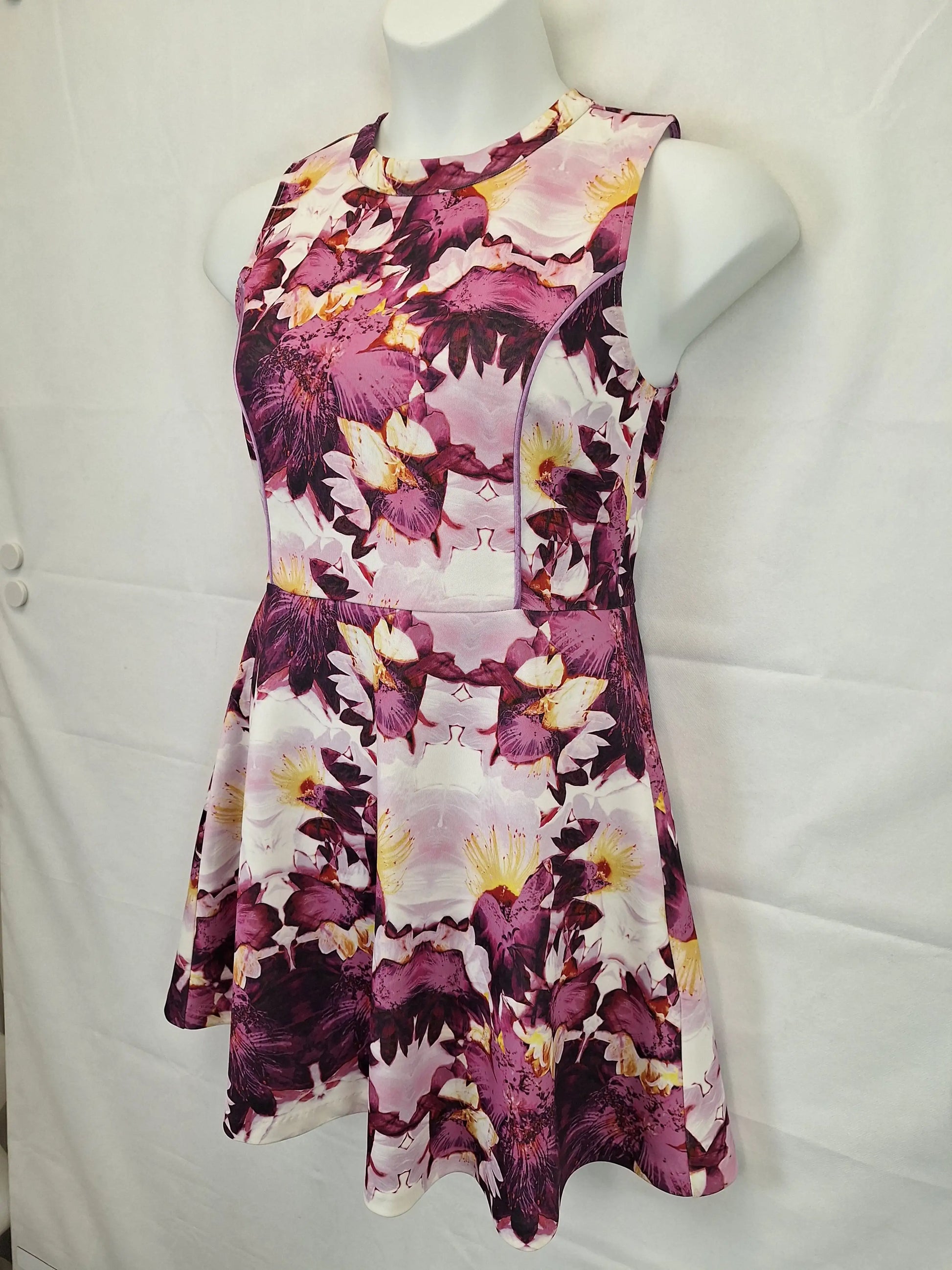 Staple Floral Sleeveless Midi Dress Size 12 by SwapUp-Online Second Hand Store-Online Thrift Store