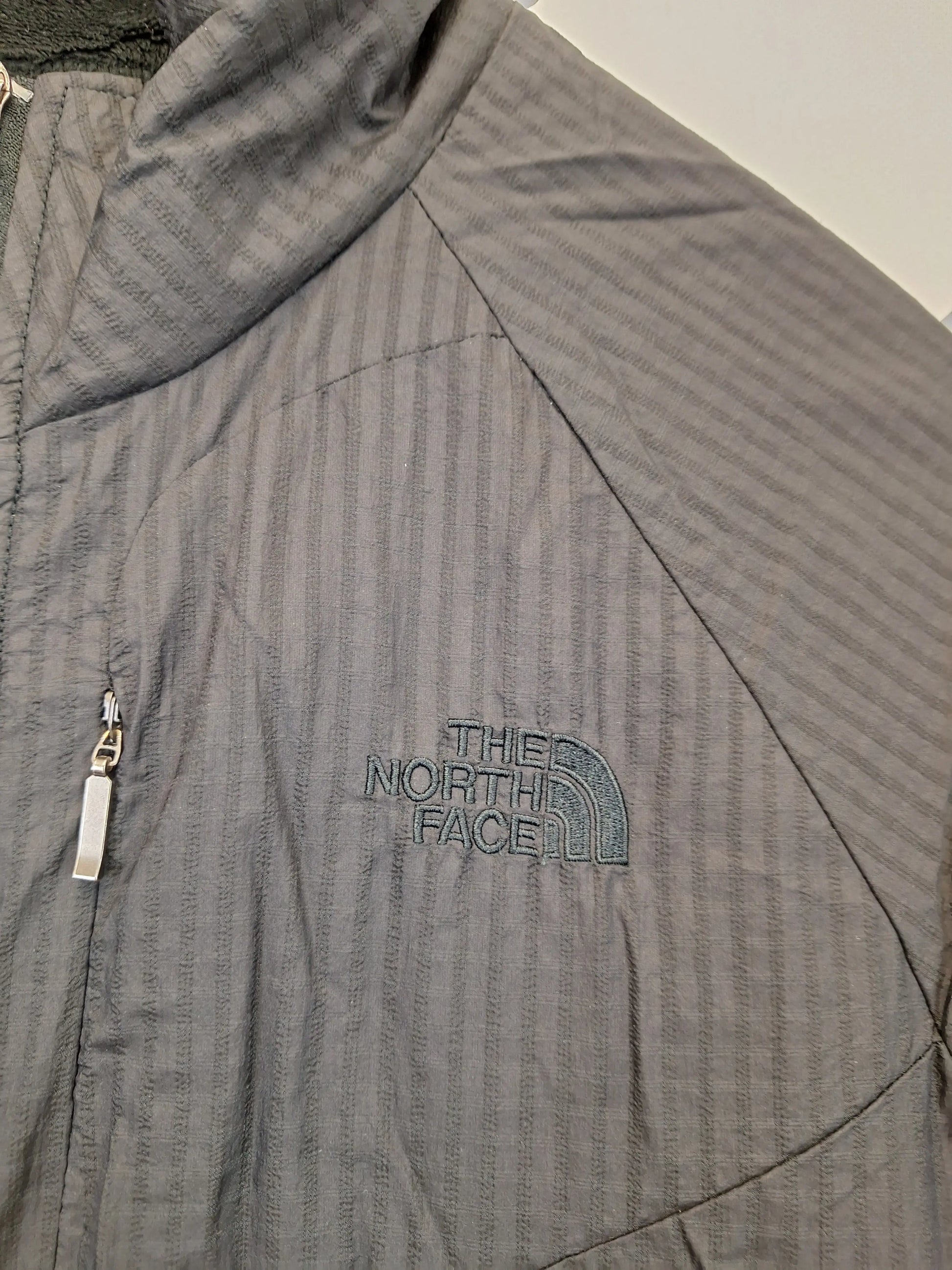 The North Face Fleece Lined Warm Active Jacket Size M by SwapUp-Online Second Hand Store-Online Thrift Store