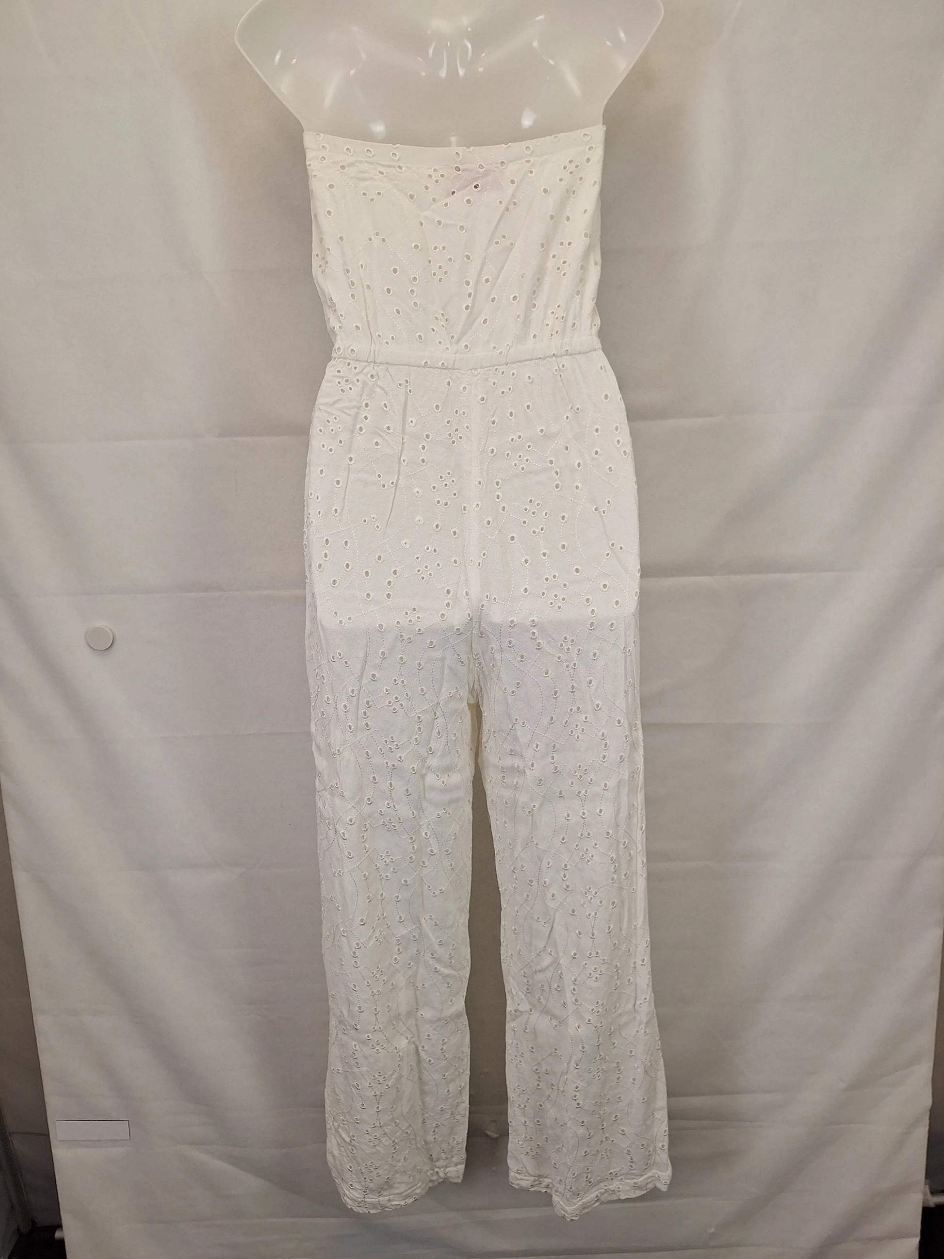 Tigerlily Broderie Strapless Jumpsuit Size 6 by SwapUp-Online Second Hand Store-Online Thrift Store