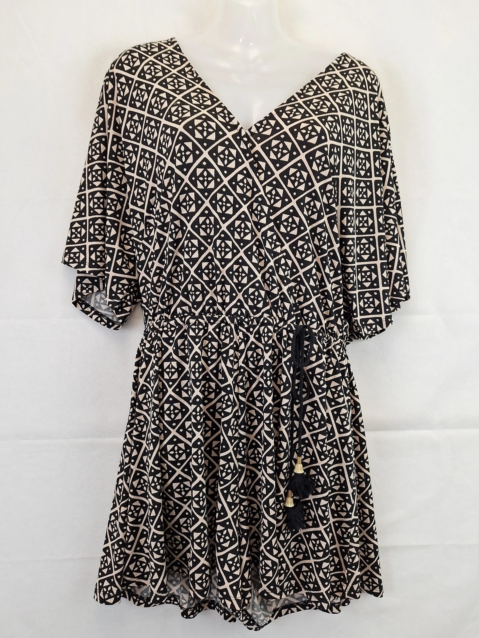 Tigerlily Classic Boho Open Back Playsuit Size 14 by SwapUp-Online Second Hand Store-Online Thrift Store