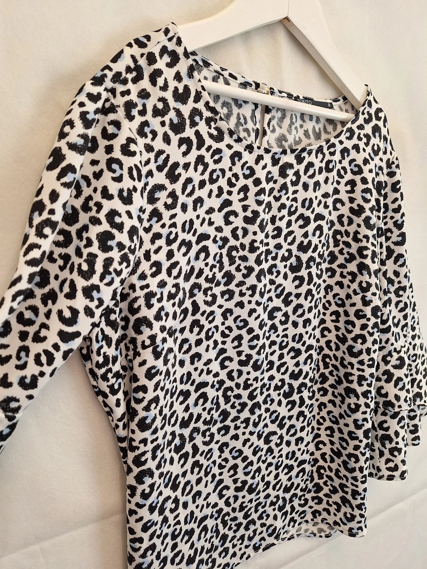 Tokito Classic Flute Sleeve Animal Top Size 8 by SwapUp-Online Second Hand Store-Online Thrift Store