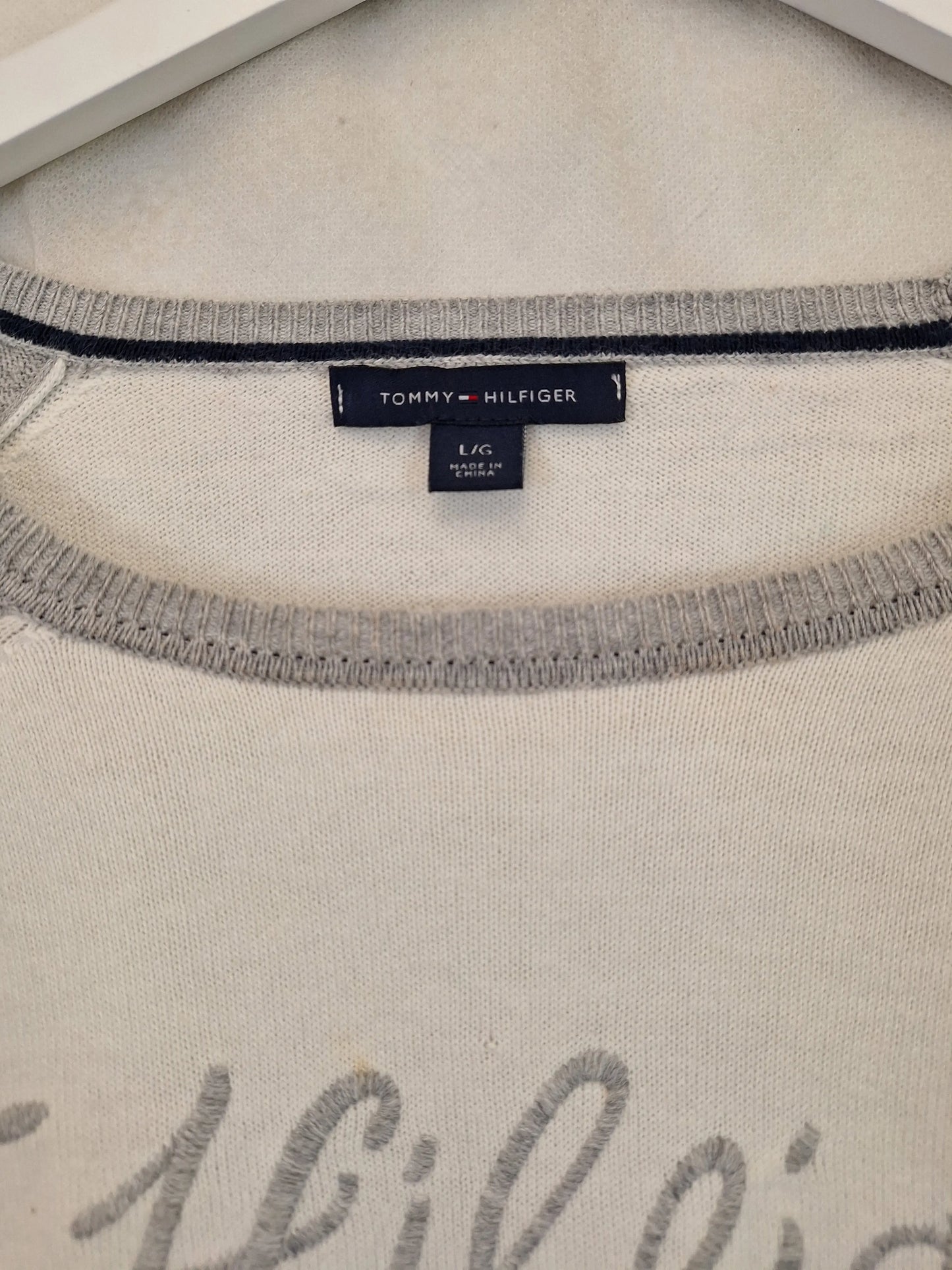 Tommy Hilfiger Branded Two Tone Knit Jumper Size L by SwapUp-Online Second Hand Store-Online Thrift Store