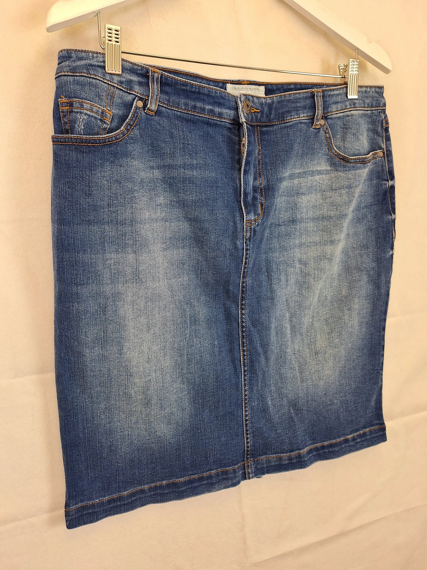 Trenery Faded Denim Pencil Mini Skirt Size 14 by SwapUp-Online Second Hand Store-Online Thrift Store