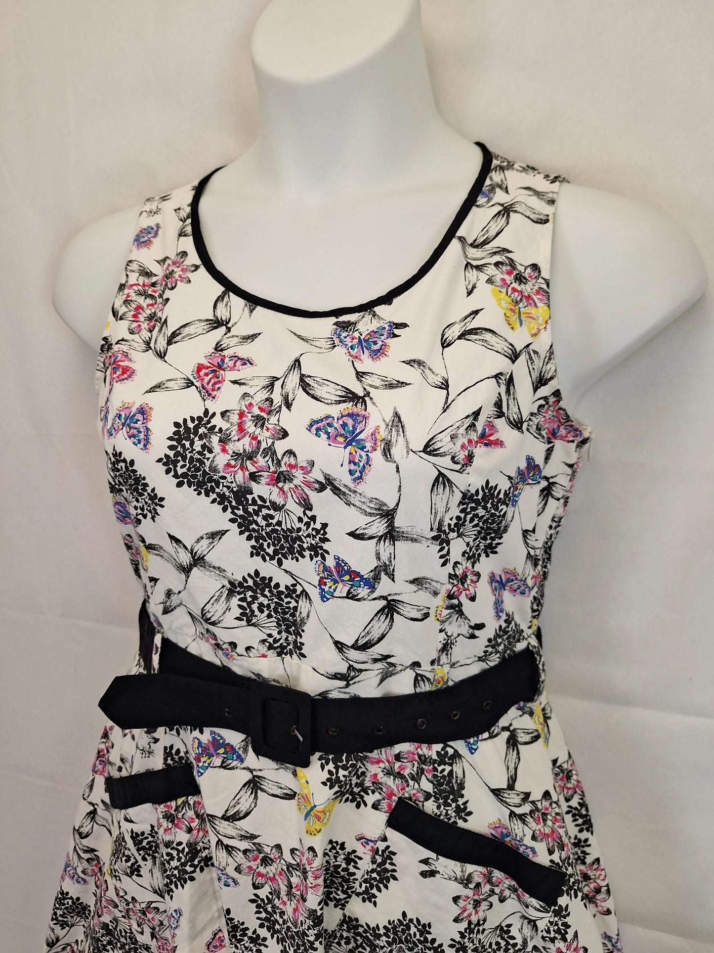 Uttam Boutique Belted Floral Midi Dress Size 14 by SwapUp-Online Second Hand Store-Online Thrift Store
