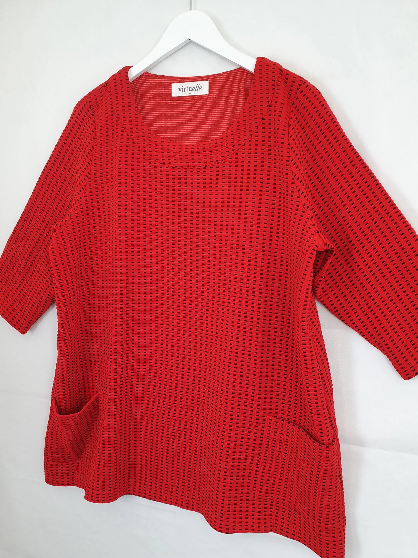 Virtuelle Spotted Stretch Tunic Top Size XS by SwapUp-Online Second Hand Store-Online Thrift Store