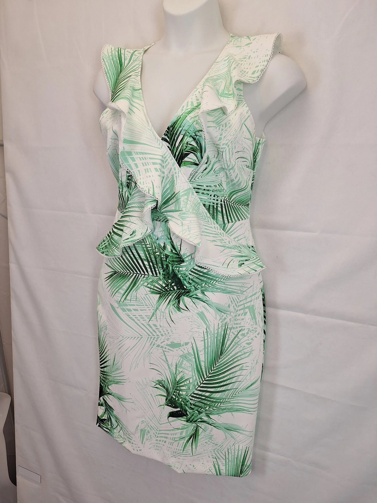 Wayne Coo[er Palm V Neck Midi Dress Size 12 by SwapUp-Online Second Hand Store-Online Thrift Store