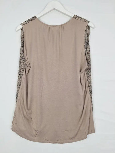 Witchery Casual Splatter V-neck Top Size M by SwapUp-Online Second Hand Store-Online Thrift Store