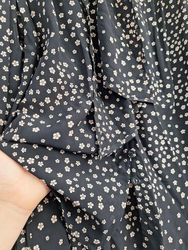 Second-Hand - Witchery Dainty Flower Neck Bow Shirt Size 8 - SwapUp