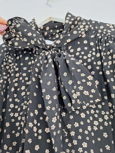 Second-Hand - Witchery Dainty Flower Neck Bow Shirt Size 8 - SwapUp