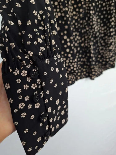 Second-Hand - Witchery Dainty Flower Neck Bow Shirt Size 8 - SwapUp