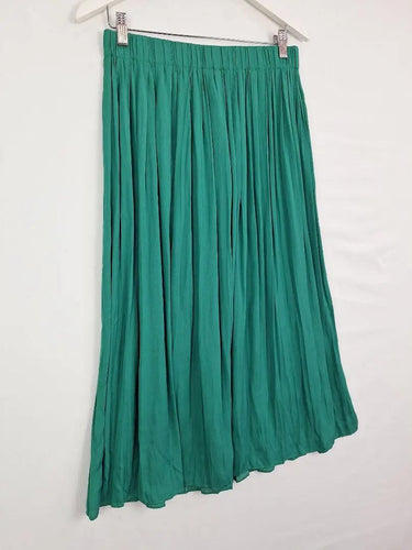 Witchery Emerald Pull On Pleated Midi Skirt Size 8 by SwapUp-Online Second Hand Store-Online Thrift Store