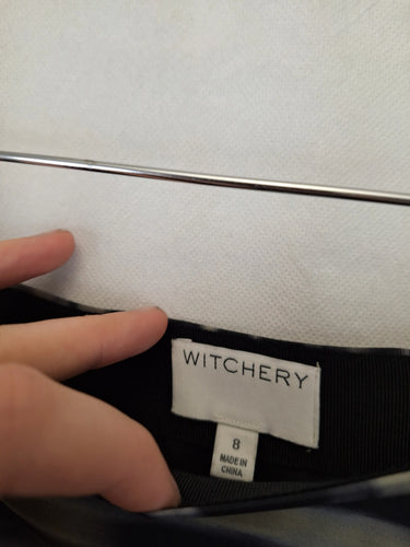Witchery Flirty Printed Swing Mini Skirt Size 8 by SwapUp-Online Second Hand Store-Online Thrift Store