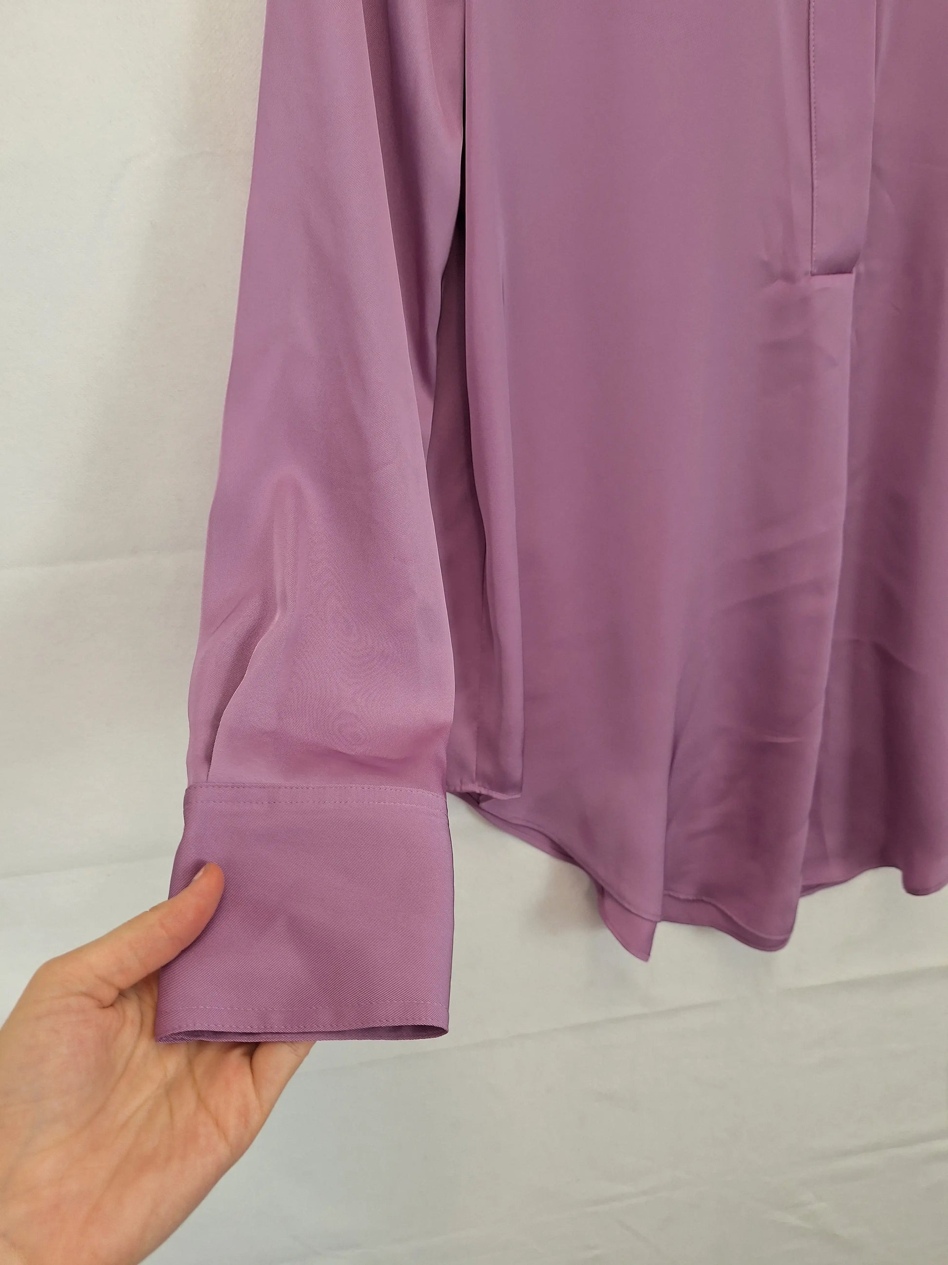 Witchery Lilac Satin Collared Shirt Size 10 by SwapUp-Online Second Hand Store-Online Thrift Store