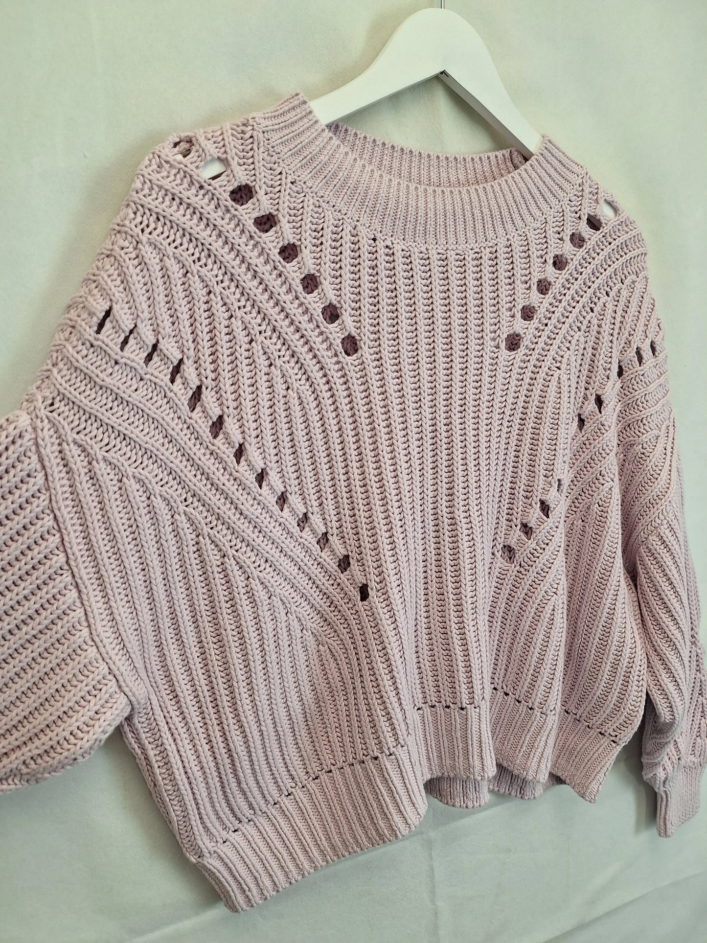 Witchery Mauve Slouch Knit Jumper Size L by SwapUp-Online Second Hand Store-Online Thrift Store