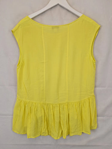 Witchery Neon Relaxed Fit Frilled Top Size S by SwapUp-Online Second Hand Store-Online Thrift Store