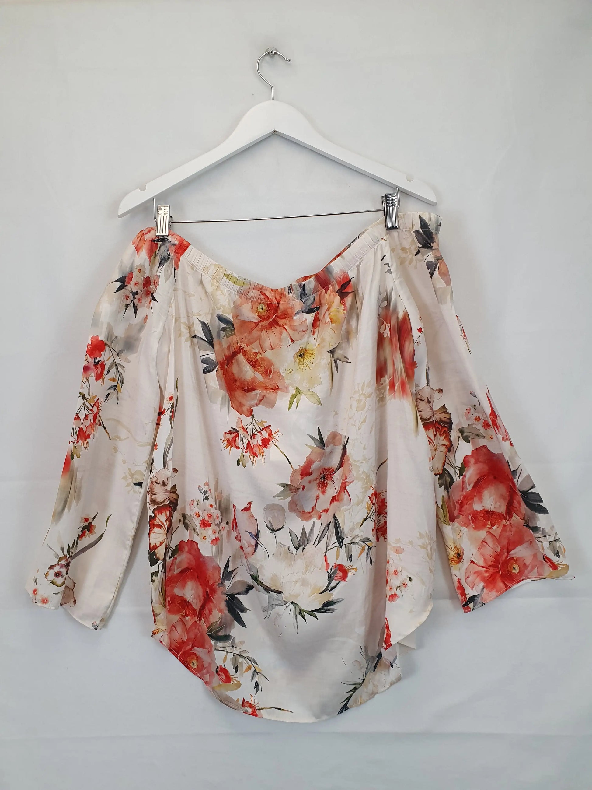 Witchery Printed Floral Brilliant Top Size 12 by SwapUp-Online Second Hand Store-Online Thrift Store